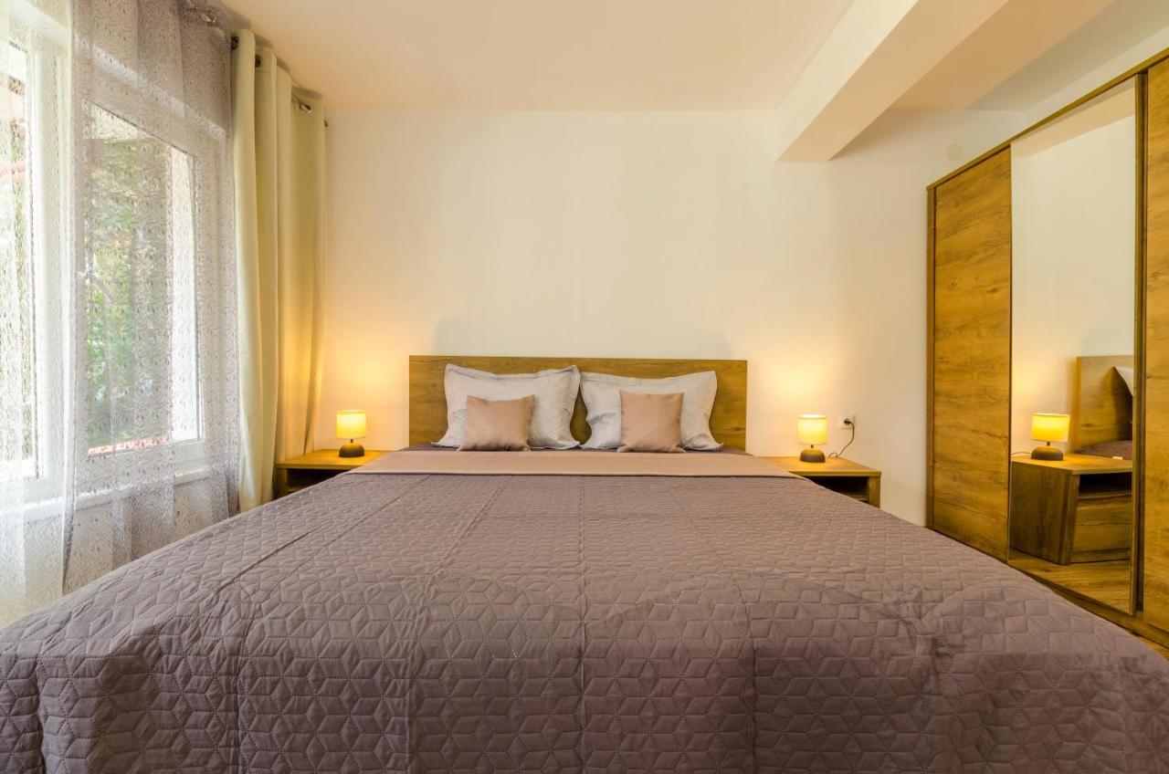 Park Complex Viktoria Hotel Балчик Екстериор снимка